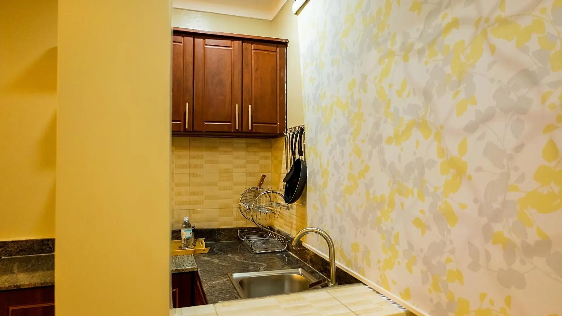 Premier Suites Kyanja Kampala Aparthotel